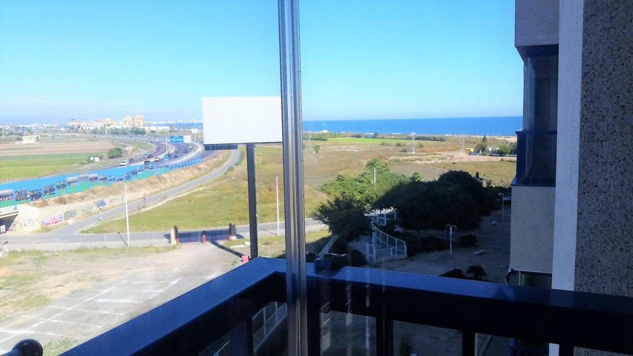 Suntimes Patacona Beach Apartment บาเลนเซีย ภายนอก รูปภาพ
